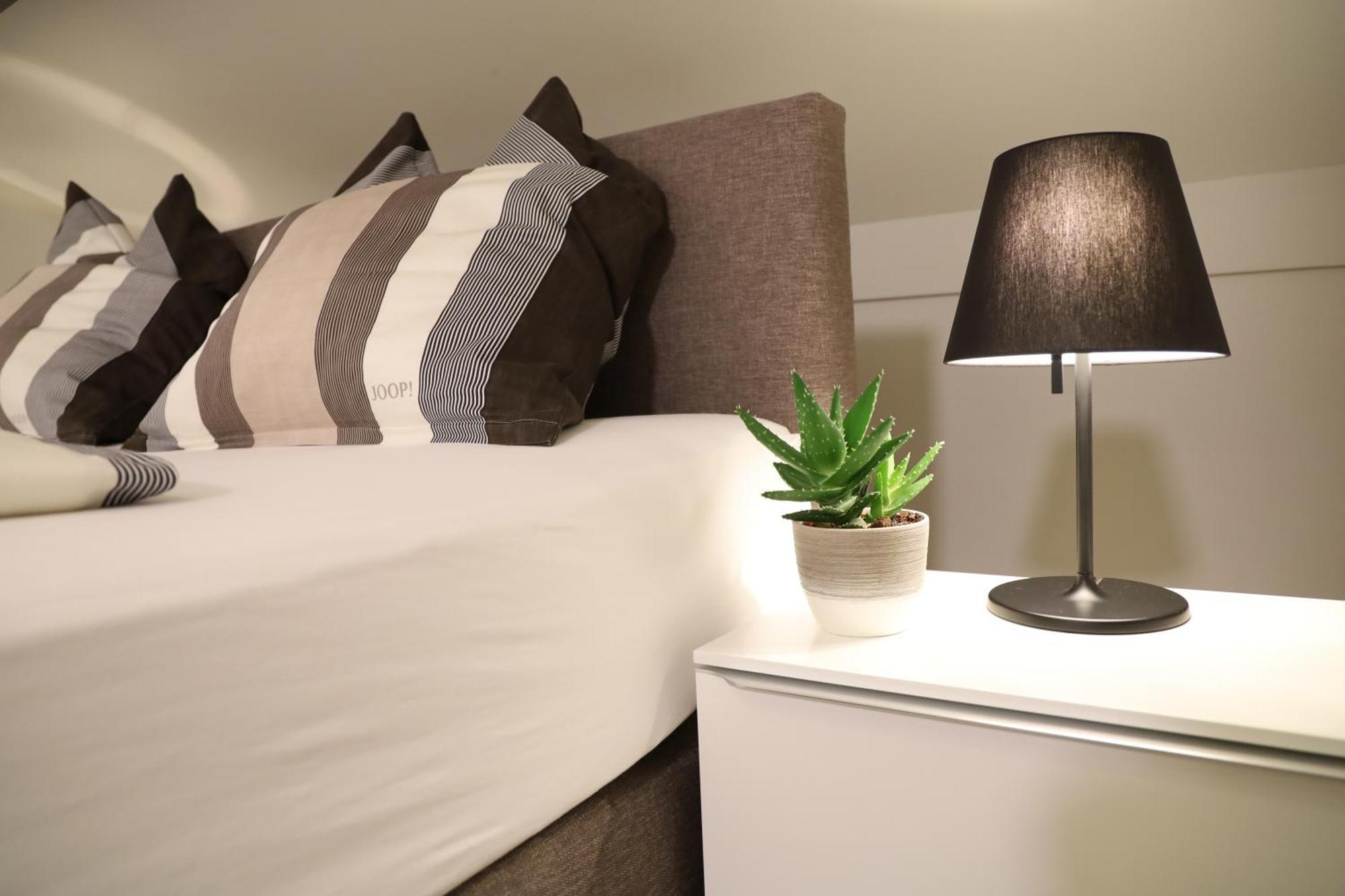 Casa Quattro Fiumi Apartment Tegna Ngoại thất bức ảnh